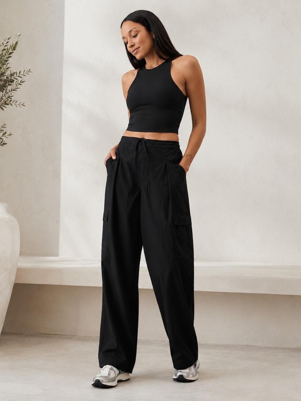 NWT Athleta Paradise Mid Rise Straight Leg Cargo Pant | Size Medium